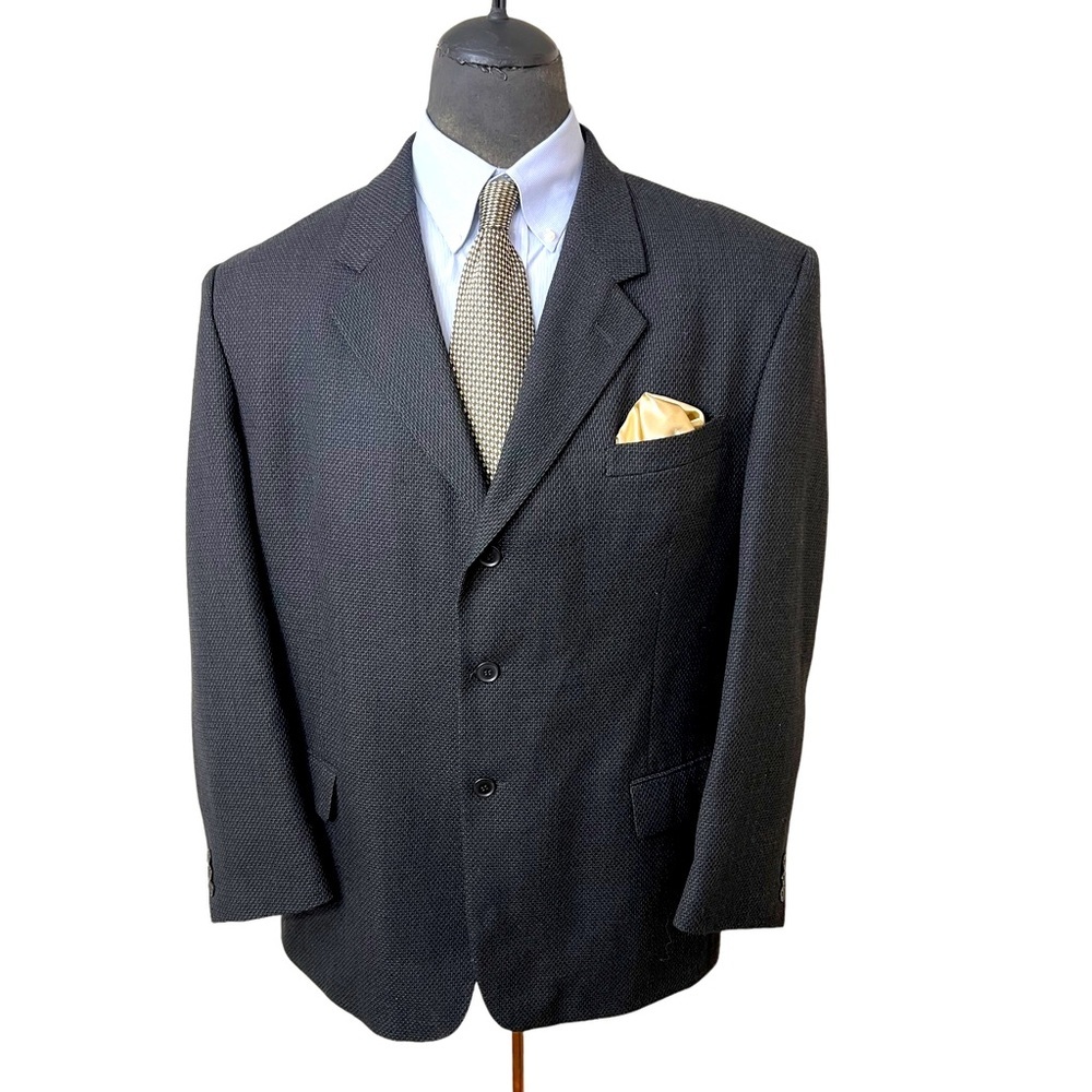 ZAGATO MENS 100% WOOL BLAZER SIZE 46R. ITS A TIGHT KNIT WOOL VERY STYL☑️